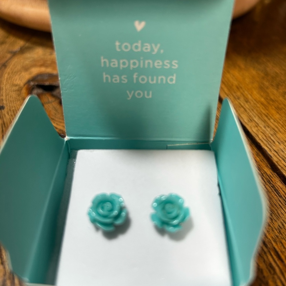 Origami Owl - Turquoise Flower Stud Earrings
